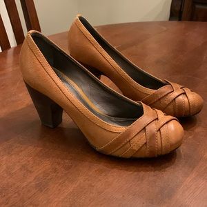 Gianni Bini heel size 8